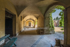 Tuscan cloisters
